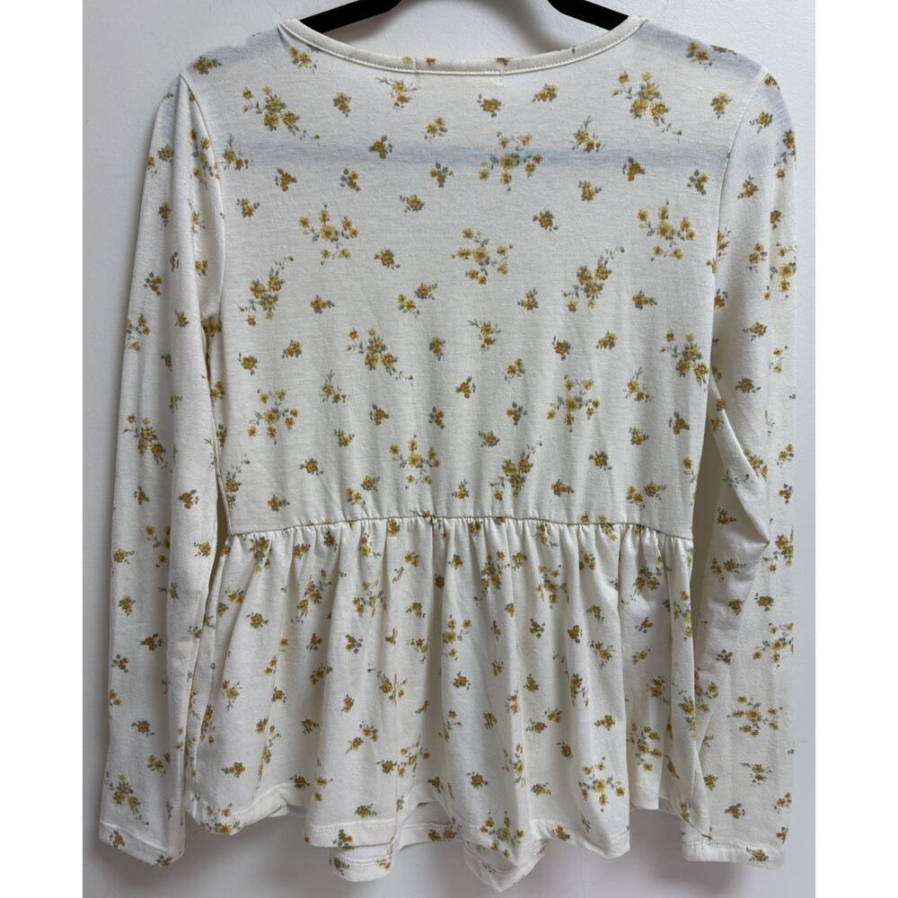 No Comment NYLA Floral Babydoll Peplum Top Womens Medium Long Sleeve Cream - Picture 2 of 5